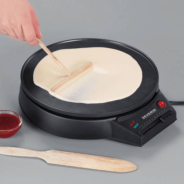 crêpe-maker