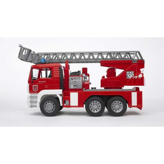 Bruder MAN Brandweerwagen met Draailadder - Speelgoedvoertuig