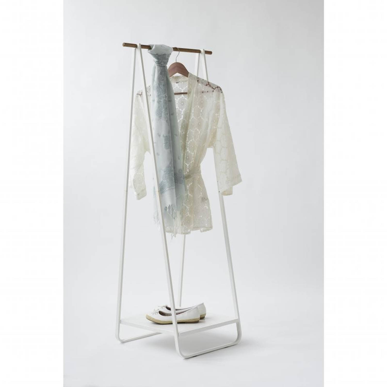 optillen De andere dag Kwaadaardig Compactor kledingrek met legplank - wit | Blokker