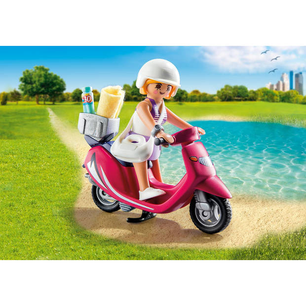 PLAYMOBIL Special Plus zomers meisje met scooter 9084