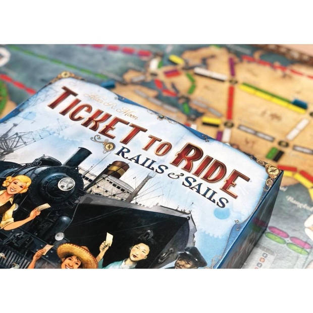 Ticket to Ride Rails & Sails - Bordspel Nederlandstalig