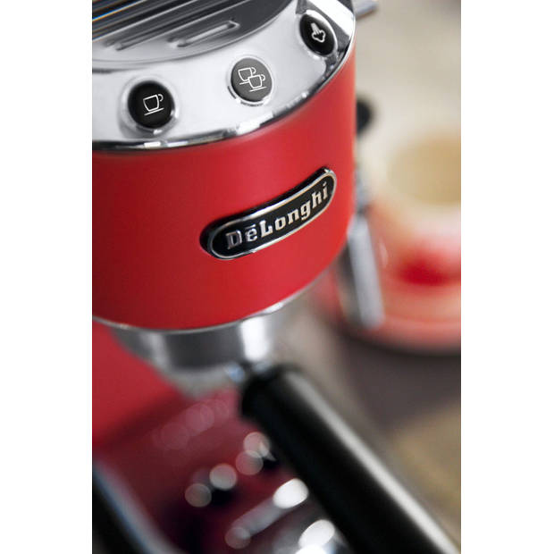 DeLonghi Dedica EC685R