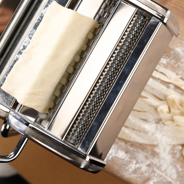 RVS pastamachine met tafelgreep 20,5 x 19,3 x 15,5 cm - Pastamakers / pastamachines
