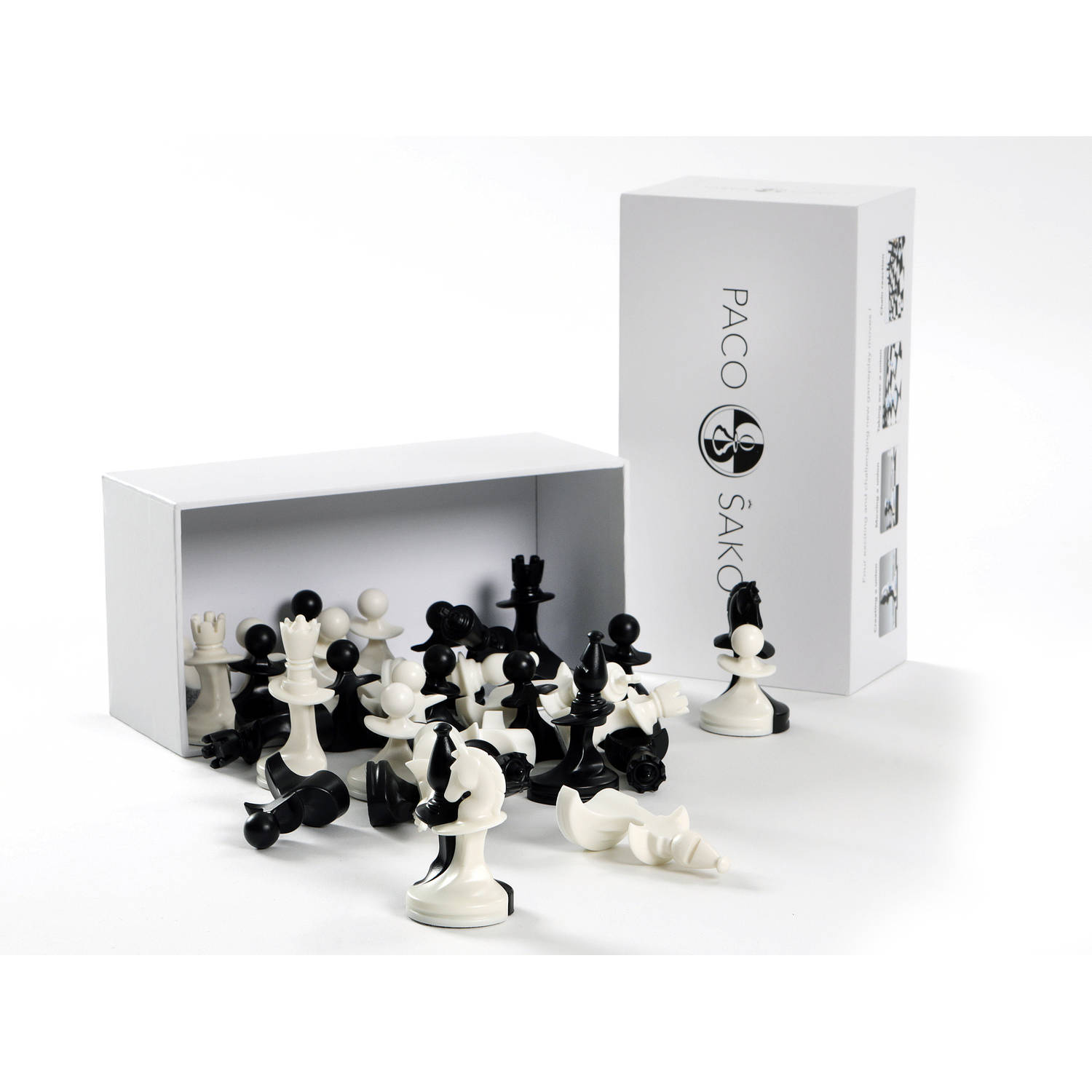 Paco Sako schaakspel zwart-wit