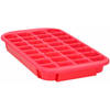 XL ijsblokjes vorm - 32 ijsklontjes - rood - 33 x 18 x 3.5 cm - rubber - IJsblokjesvormen