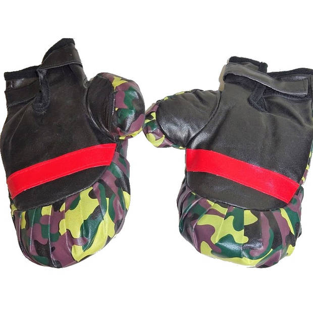 LG-Imports bokszak met handschoenen junior camouflage print