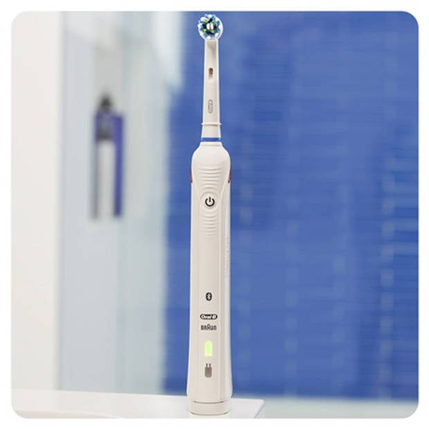Oral-B elektrische tandenborstel Smart 4 4100S wit - 2 poetsstanden