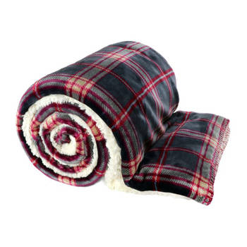 Unique Living Larsson fleece plaid