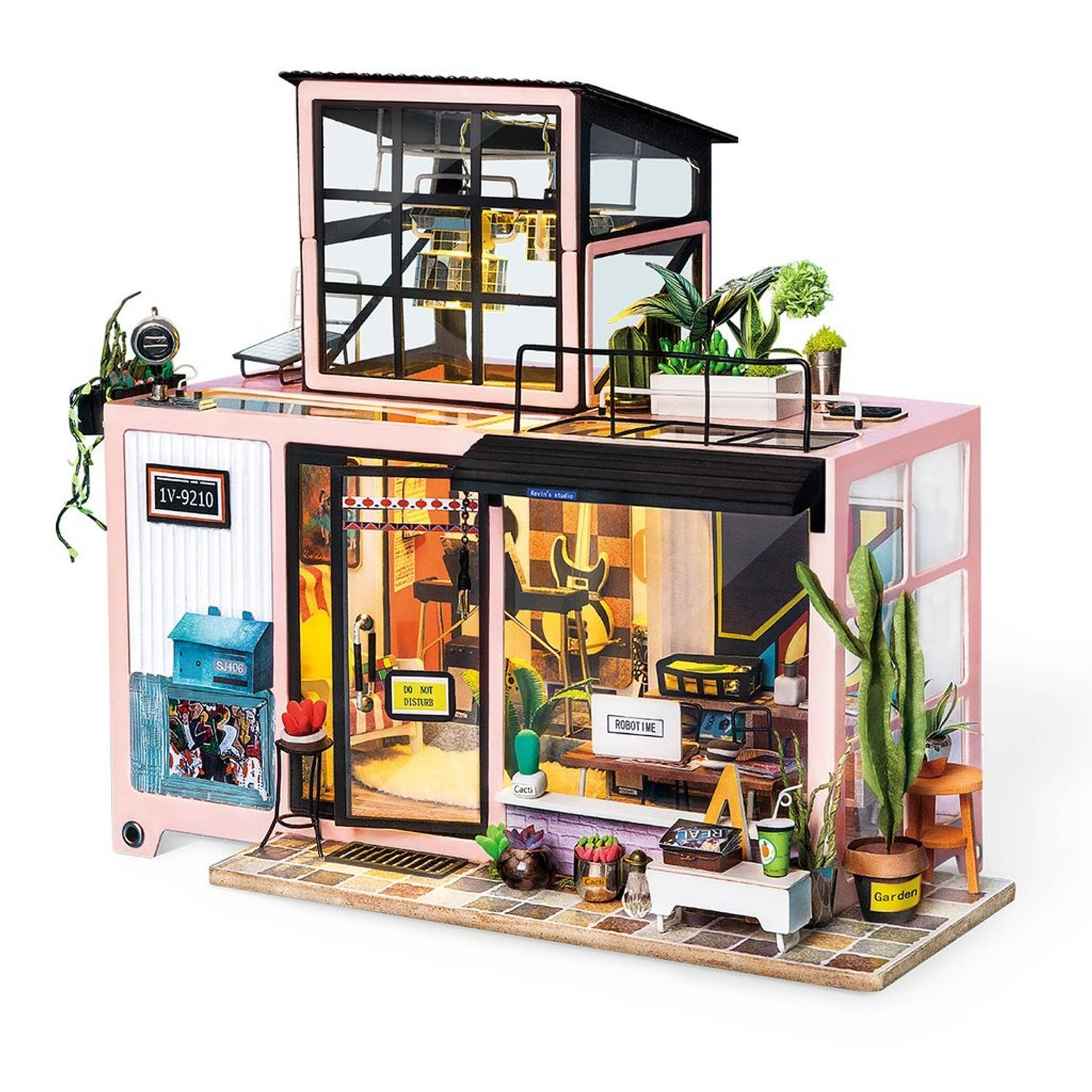 Robotime DIY modelbouw Miniatuur Bouwpakket Kevin's Studio House 25 x 20 x 16cm - met lampje