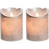 2x Zilveren nep kaarsen met led-licht 10 cm - LED kaarsen