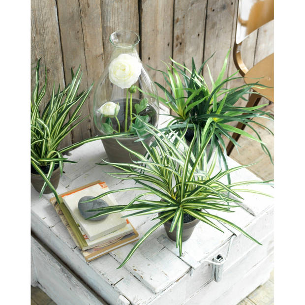 Groene kunstplanten Dracaena plant in pot 34 cm - Kunstplanten