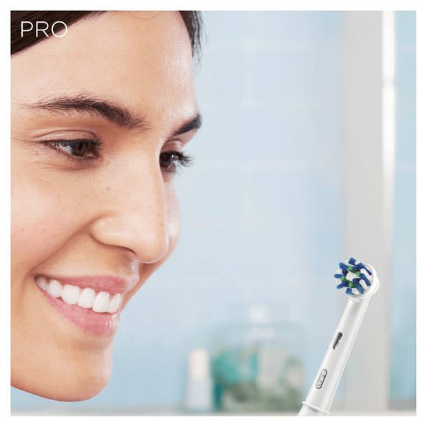 Oral-B elektrische tandenborstel Pro 2 2900 Duo zwart en wit - 2 poetsstanden