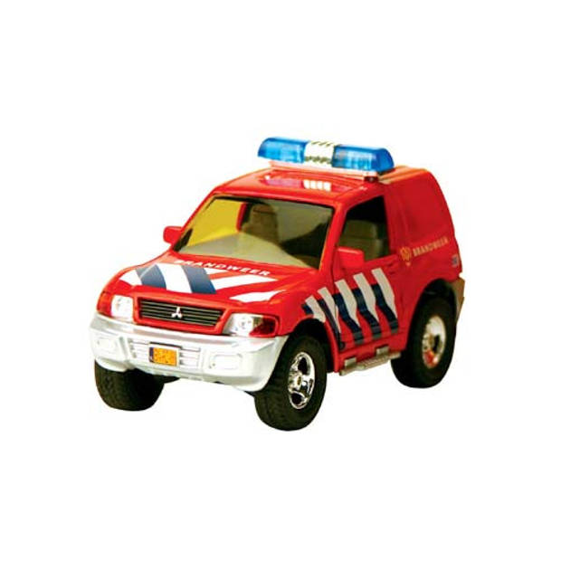 Brandweerauto met aanhangwagen