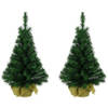 2x Kerst kunstbomen groen in jute zak 45 cm - Kunstkerstboom