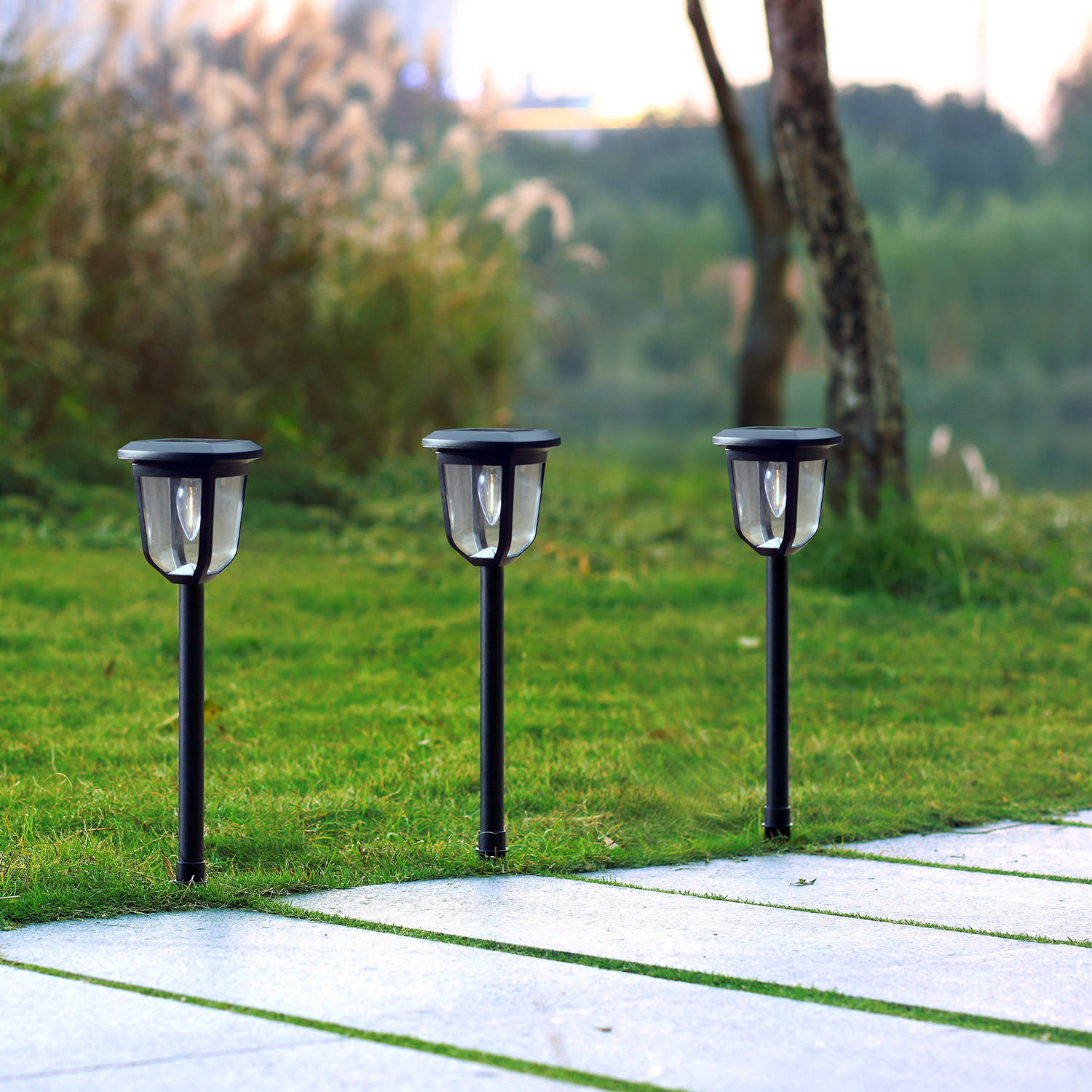 LED Solar fakkel op - Stekers cm - Tuinverlichting - Tuinlamp - Zwart - stuks | Blokker