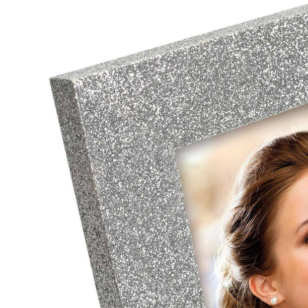2x stuks houten fotolijstje zilver met glitters geschikt voor een foto van 13 x 18 cm - Fotolijsten