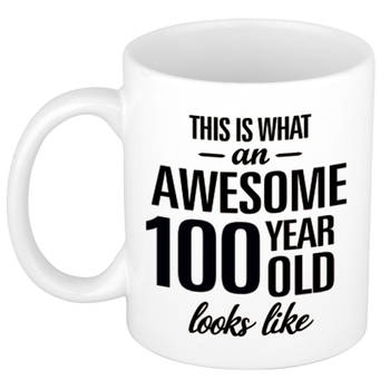 Awesome 100 year cadeau mok / verjaardag beker 300 ml - feest mokken