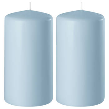 2x Kaarsen lichtblauw 6 x 12 cm 45 branduren sfeerkaarsen - Stompkaarsen