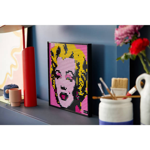 Art - Andy Warhol's Marilyn Monroe