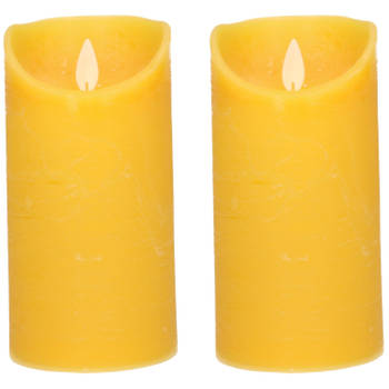2x LED kaarsen/stompkaarsen oker geel met dansvlam 15 cm - LED kaarsen