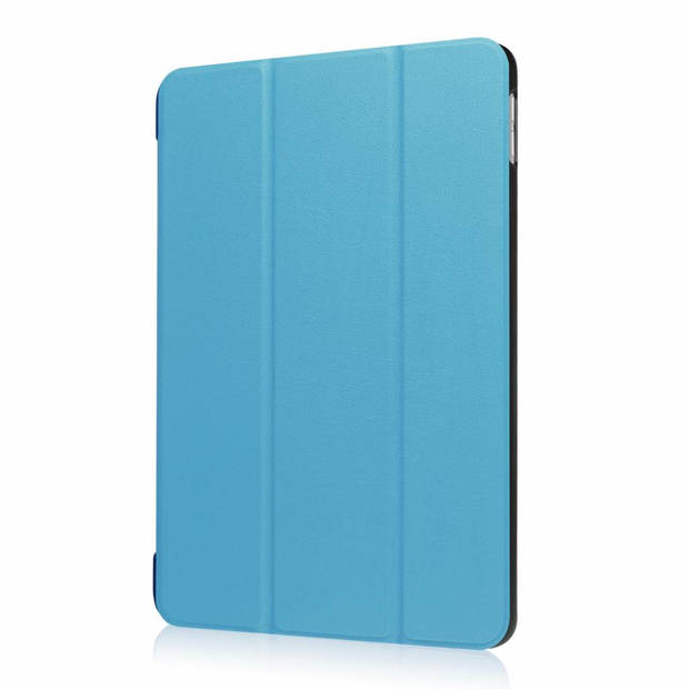 HEM iPad hoes geschikt voor iPad 5 & iPad 6 (2017 & 2018) - NEWSmart Cover - Lichtblauw - 9.7 inch - Met Stylus Pen