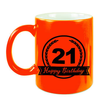 Happy Birthday 21 years met wimpel cadeau mok / beker neon oranje 330 ml - verjaardagscadeau - feest mokken