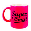 Super oma cadeau mok / beker neon roze 330 ml - feest mokken