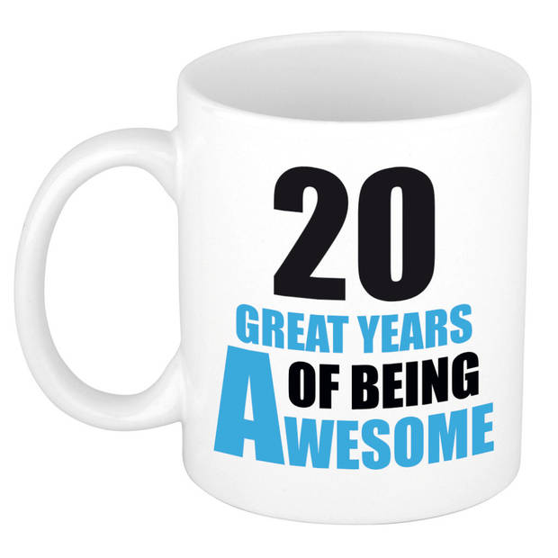 20 great years of being awesome cadeau mok / beker wit en blauw- verjaardagscadeau - feest mokken