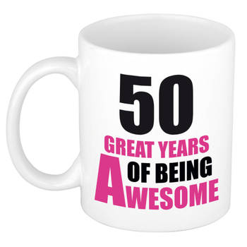 50 great years of being awesome cadeau mok / beker wit en roze - Sarah / 50 jaar - feest mokken