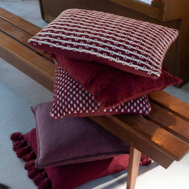 Dutch Decor - FARA - Sierkussen 40x60 cm - 100% katoen - met franjes - Merlot - rood