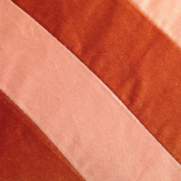 Dutch Decor - PEBBE - Sierkussen velvet 45x45 cm - potters clay - oranje - roze - strepen - color blocking