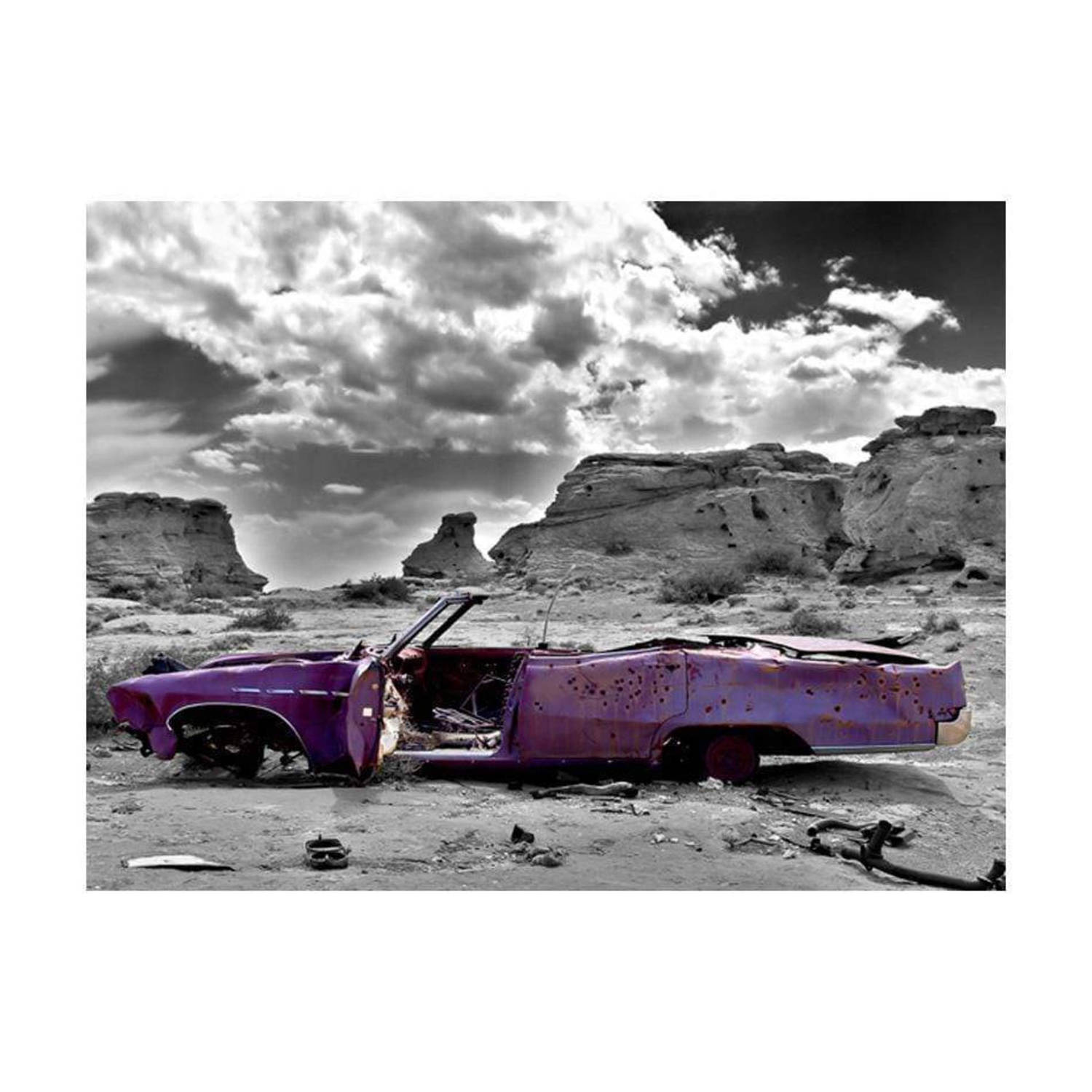 Artgeist Retro Auto Op De Colorado Desert Vlies Fotobehang