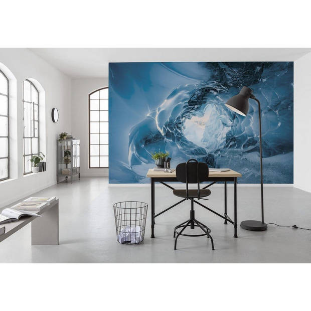 Fotobehang - The Eye of the Glacier 450x280cm - Vliesbehang