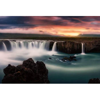 Fotobehang - Silky Waterfalls 384x260cm - Vliesbehang