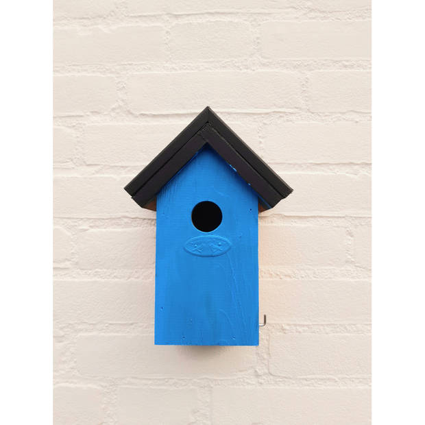 Houten vogelhuisje/nestkastje 22 cm - zwart/lichtblauw Dhz schilderen pakket - Vogelhuisjes