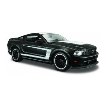 Speelgoedauto Ford Mustang Boss 302 2012 matzwart 1:24/20 x 8 x 6 cm - Speelgoed auto's