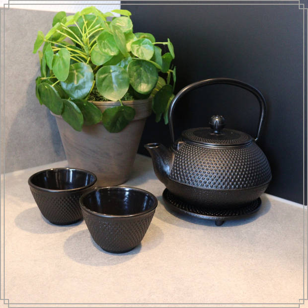 OTIX Theepot Set 4-Delig - Japanse Thee set met Theekopjes - Zwart - 0,8 Liter - Gietijzer - Warmtehoudend