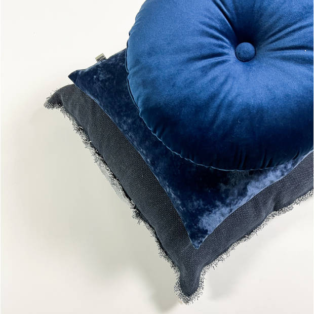 Dutch Decor - BURTO - Sierkussen 60x60 cm - gewassen katoen - Insignia Blue - donkerblauw