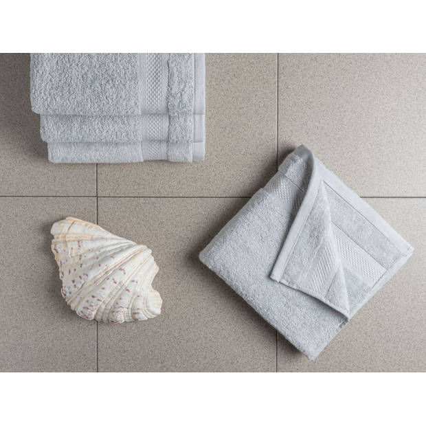 Seashell Hotel Collectie Handdoek - Licht grijs - 3 stuks - 50x100cm