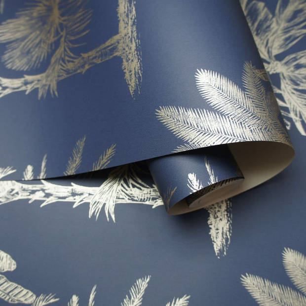 DUTCH WALLCOVERINGS Behang Tropical Trees marineblauw en zilverkleurig