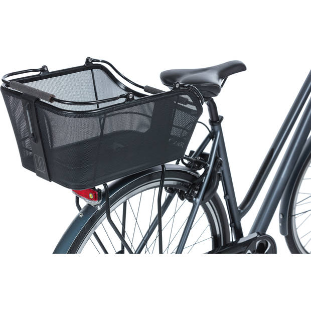 Basil fietsmand Cento Tech Nordlicht MIK 46 x 34 cm alu zwart