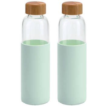 2x Stuks glazen waterfles/drinkfles met mint groene siliconen bescherm hoes 600 ml - Drinkflessen