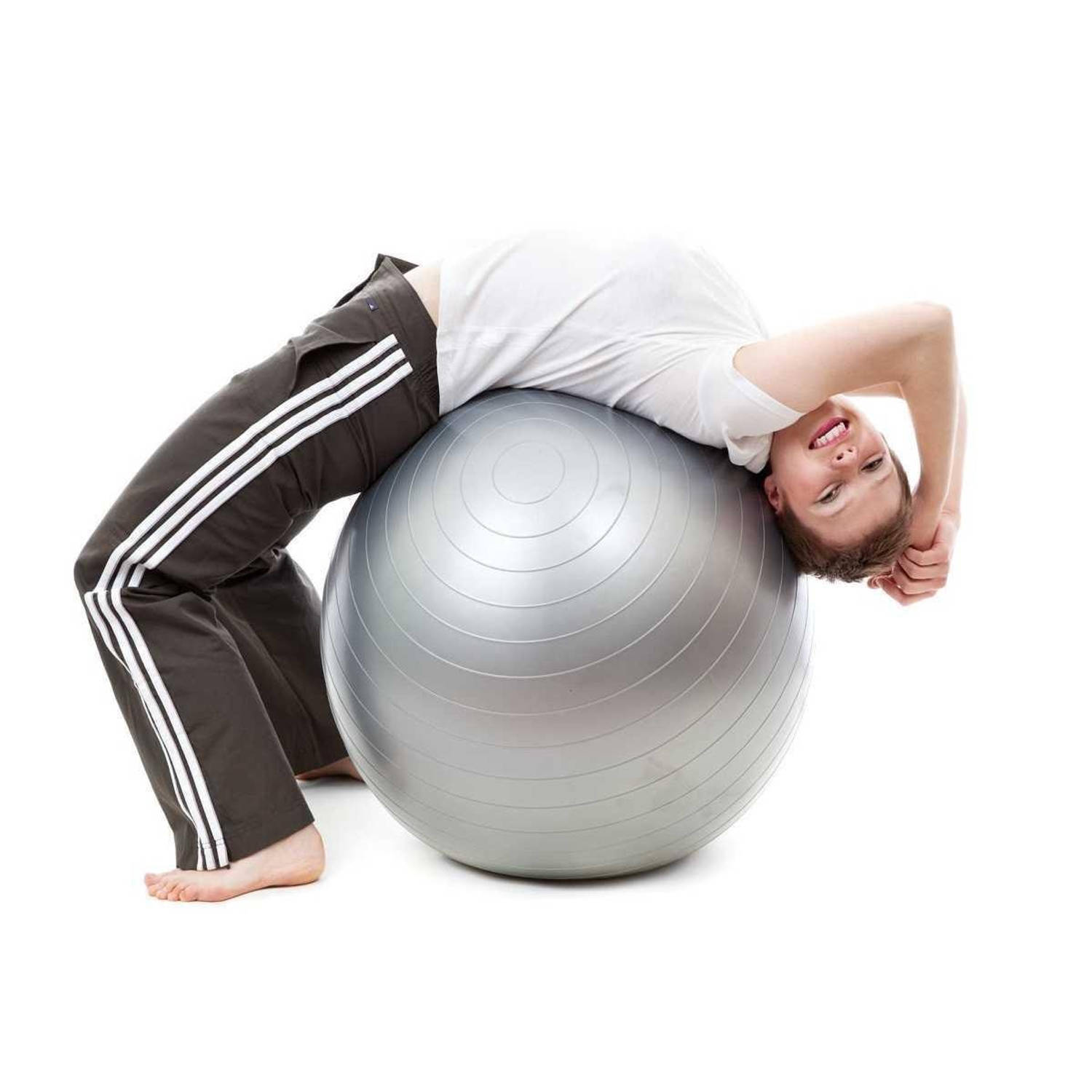 reflecteren Ministerie moeilijk tevreden te krijgen Fitness bal - Yoga bal - Gym bal - Pilates Bal - 65 cm - incl Pomp - Grijs  | Blokker