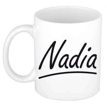 Nadia voornaam kado beker / mok sierlijke letters - gepersonaliseerde mok met naam - Naam mokken