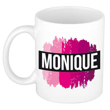 Monique naam / voornaam kado beker / mok roze verfstrepen - Gepersonaliseerde mok met naam - Naam mokken