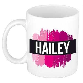 Hailey naam / voornaam kado beker / mok roze verfstrepen - Gepersonaliseerde mok met naam - Naam mokken