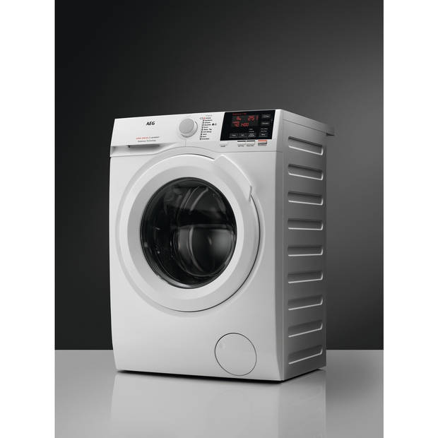 AEG ProSense wasmachine L6FBN84GV