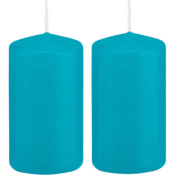 2x Kaarsen turquoise blauw 5 x 10 cm 23 branduren sfeerkaarsen - Stompkaarsen