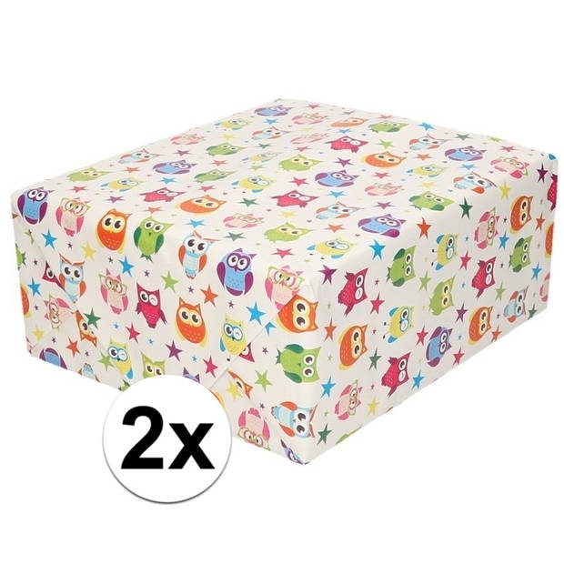 2x Cadeaupapier wit met gekleurde uiltjes 200 cm per rol - Cadeaupapier