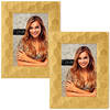 2x stuks kunststof fotolijstje goud met honinggraatstructuur geschikt voor een foto van 20 x 30 cm - Fotolijsten